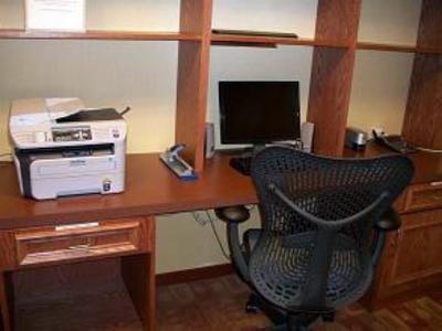 фото отеля Hilton Garden Inn Elkhart