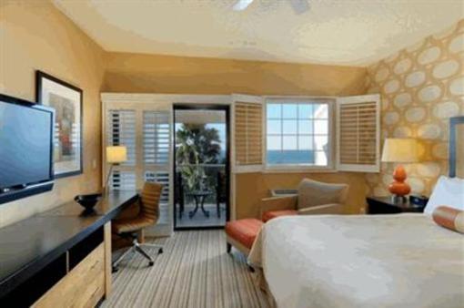 фото отеля Seacrest Oceanfront Hotel