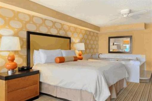фото отеля Seacrest Oceanfront Hotel