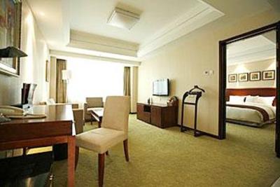 фото отеля Tianlun Regar Hotel
