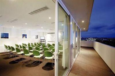 фото отеля Quest SXY South Yarra
