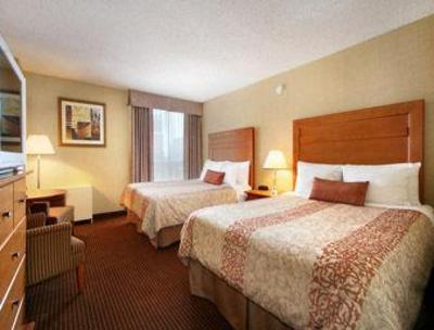 фото отеля Days Inn Downtown Edmonton