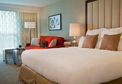 фото отеля Renaissance Newark Airport Hotel