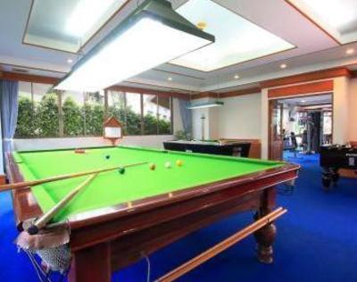 фото отеля Andaman Beach Suites Phuket