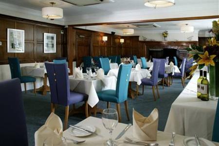 фото отеля Ramada Cromwell Stevenage