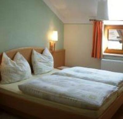 фото отеля Hotel Bauernhof Stefflbauer Seeham