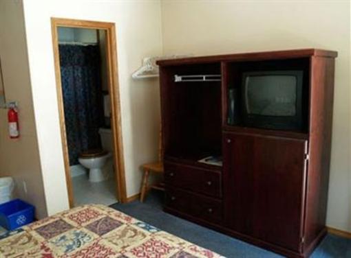 фото отеля Springbrook Resort Motel Campground & Cabins