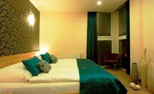 фото отеля Hotel Deluxe Nitra