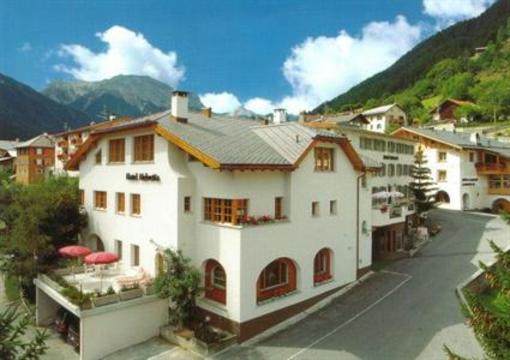 фото отеля Hotel Helvetia Mustair