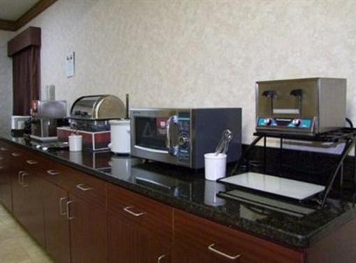фото отеля Comfort Inn Lenoir City