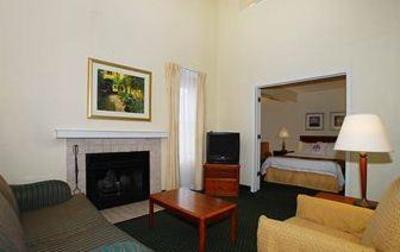 фото отеля Hawthorn Suites By Wyndham Dayton Mall South Miamisburg