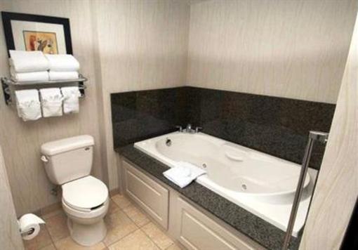 фото отеля Hampton Inn & Suites Nashville - Downtown