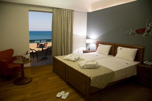 фото отеля Mediterranean Beach Resort Hotel
