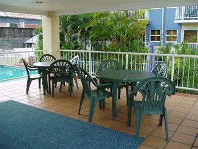 фото отеля Inn Cairns Boutique Apartments