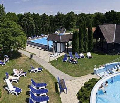 фото отеля Danubius Health Spa Resort Buk