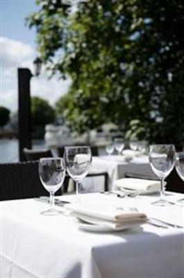 фото отеля Carlton Mitre Hotel London
