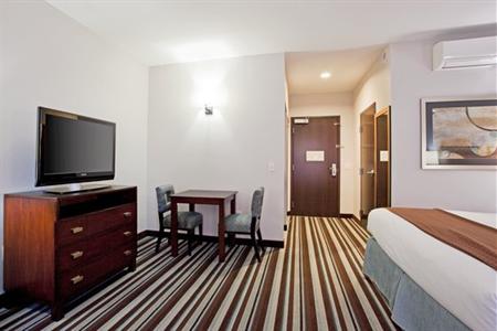 фото отеля Holiday Inn Irvine Spectrum