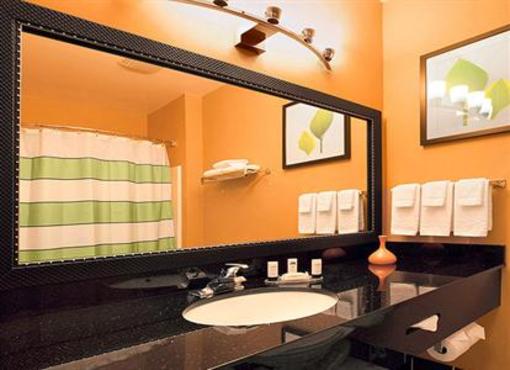 фото отеля Fairfield Inn & Suites Santa Rosa Sebastopol