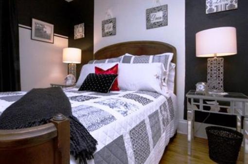 фото отеля The Calder House Bed & Breakfast