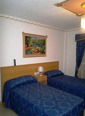 фото отеля Hostal Residencial RR