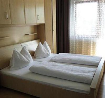 фото отеля Arkadenhof Pension