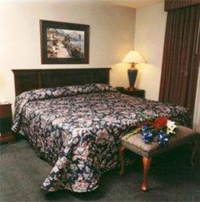 фото отеля Lees Inn and Suites - Seymour
