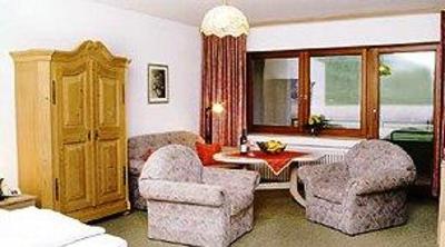 фото отеля Hotel Hirschenstube