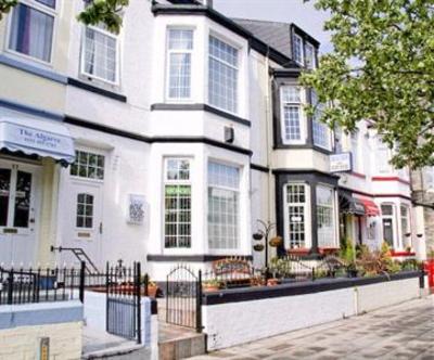 фото отеля Seabreeze Guest House South Shields