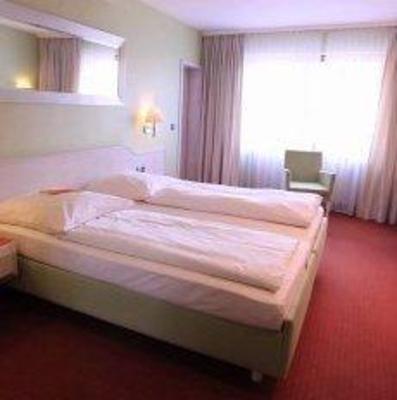 фото отеля Hotel Krone Post Werneck