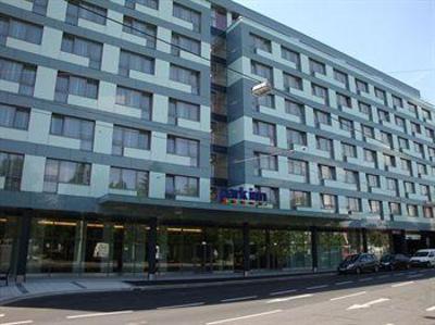 фото отеля Park Inn by Radisson Linz