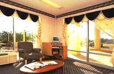 фото отеля Econo Lodge Picayune