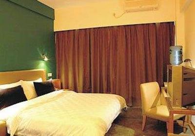 фото отеля Garden Inn (Chongqing Guanyin Bridge Walking Street)