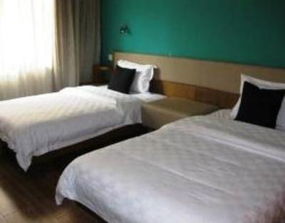 фото отеля Garden Inn (Chongqing Guanyin Bridge Walking Street)