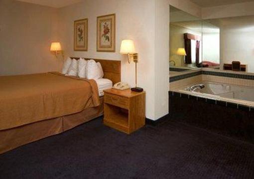 фото отеля Quality Inn Hudsonville