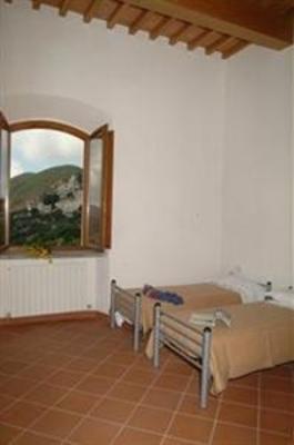 фото отеля Students Hostel Gowett Campiglia Marittima
