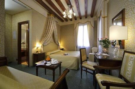 фото отеля Hotel Ca' d'Oro Venice