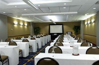 фото отеля Sheraton Cleveland Airport Hotel
