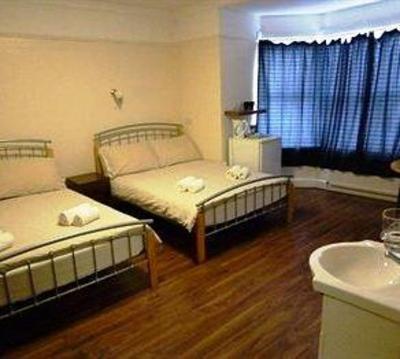 фото отеля Norbury Crescent Hotel London