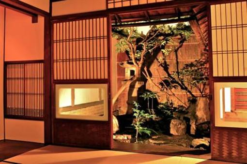 фото отеля Iori Nishirokkaku-cho Machiya Hotel