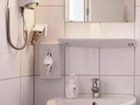 фото отеля Hotel Am Dusseldorfer Platz