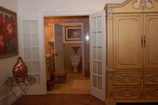 фото отеля The Roulhac Mansion Bed & Breakfast Memphis