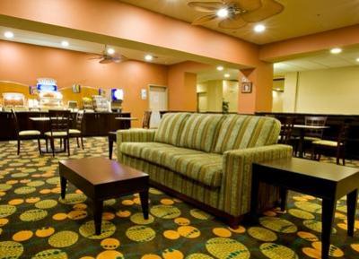 фото отеля Holiday Inn Express Hotel & Suites Shamrock North