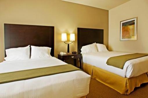 фото отеля Holiday Inn Express Hotel & Suites Shamrock North