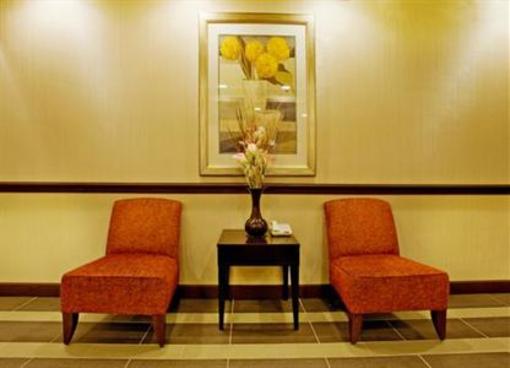фото отеля Holiday Inn Express Hotel & Suites Shamrock North