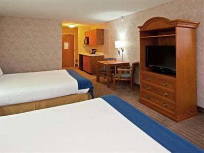 фото отеля Holiday Inn Express Hotel & Suites Pontoon Beach