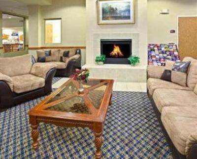 фото отеля Holiday Inn Express Hotel & Suites Pontoon Beach