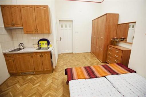 фото отеля Guest Rest Budapest Hostel