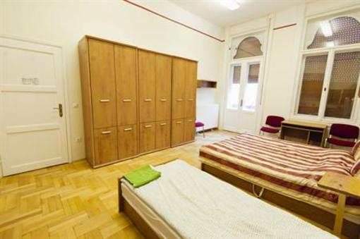фото отеля Guest Rest Budapest Hostel