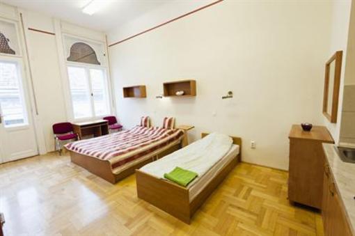 фото отеля Guest Rest Budapest Hostel