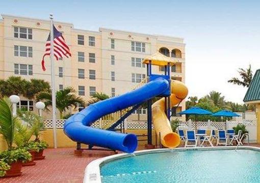 фото отеля Comfort Inn Oceanside Deerfield Beach